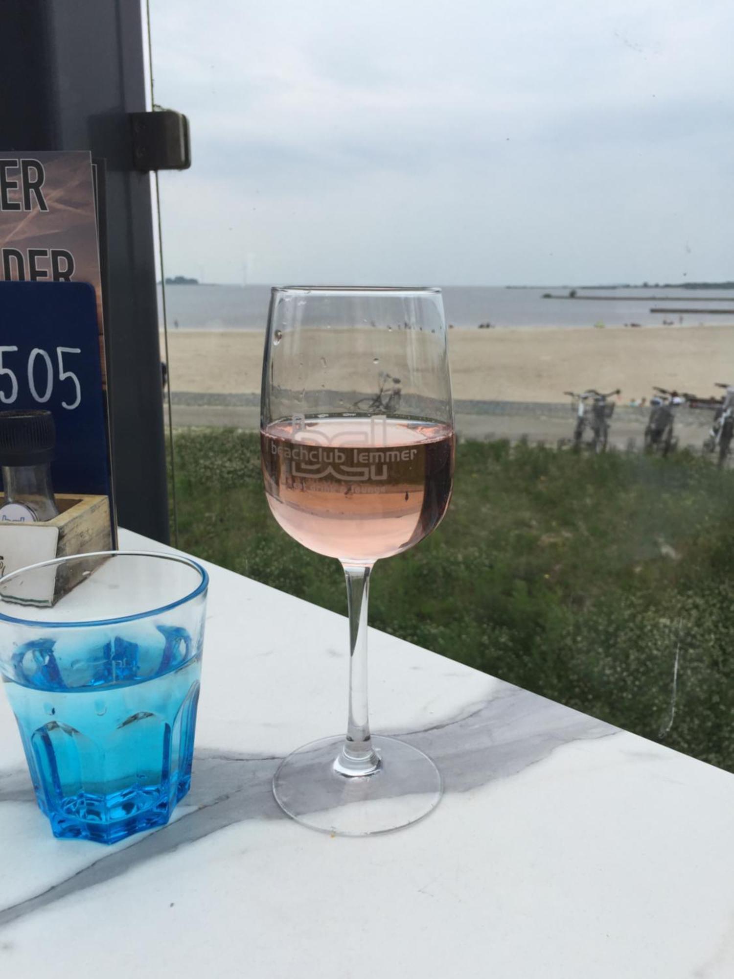 Nieuwe Beachbungalow Aan Ijsselmeer 39 24 Four Seasons Lemmer Exterior photo
